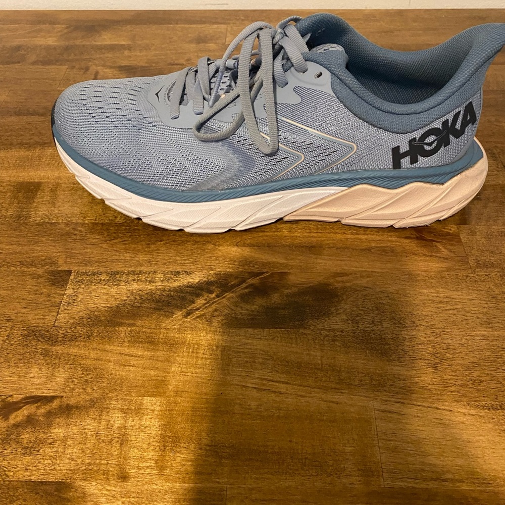 Hoka One One Arahi 5 Running Shoe